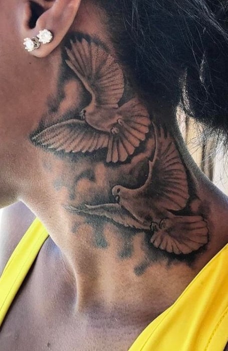 40 Best Neck Tattoos For Women 2025 The Trend Spotter 40 Best Neck Tattoos For Women 2025 The Trend Spotter