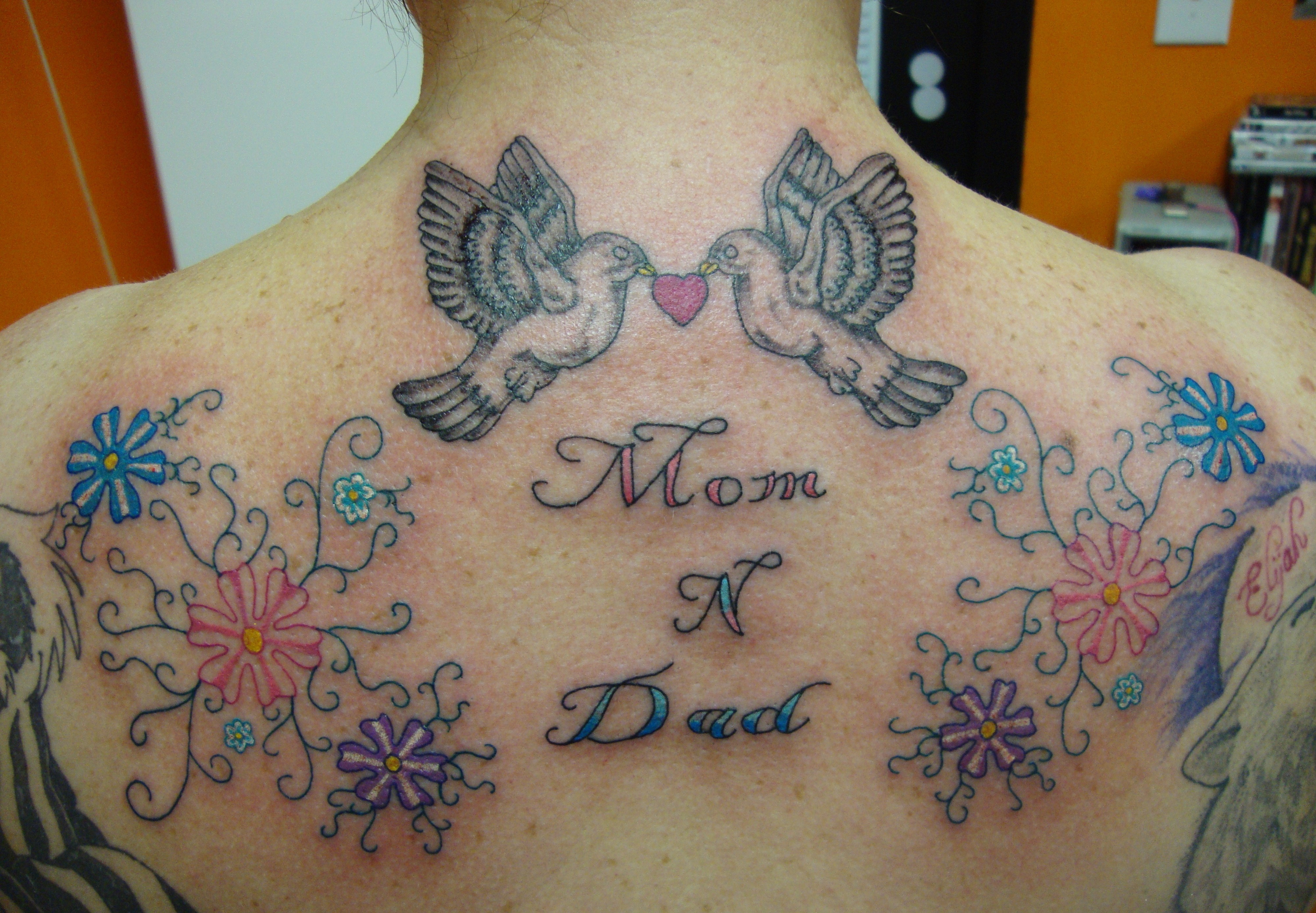 Mom Tattoos Designs Ideas And Meaning Tattoos For You Mom Tattoos Designs Ideas And Meaning Tattoos For You
